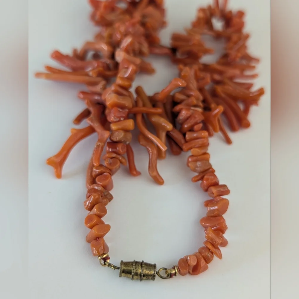 19" Antique 35.5mm Graduated Natural Orange Mediterranean Branch Coral Necklace - Picture 6 of 10